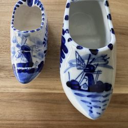 DUTCH: Clogs, Genuine made in Holland, Pottery Blue, Vintage