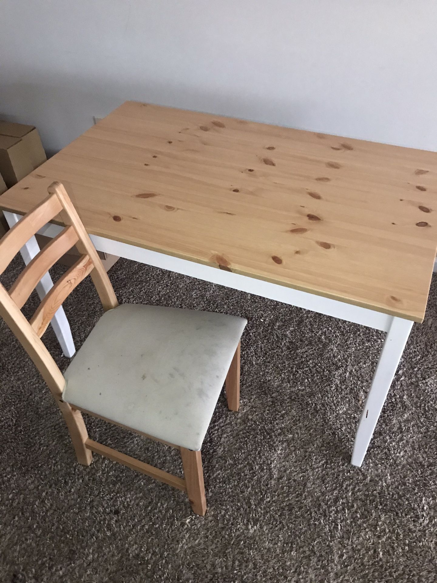 IKEA Dining/kitchen table (new)