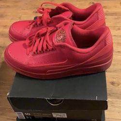 Nike Air Jordan Retro 2
