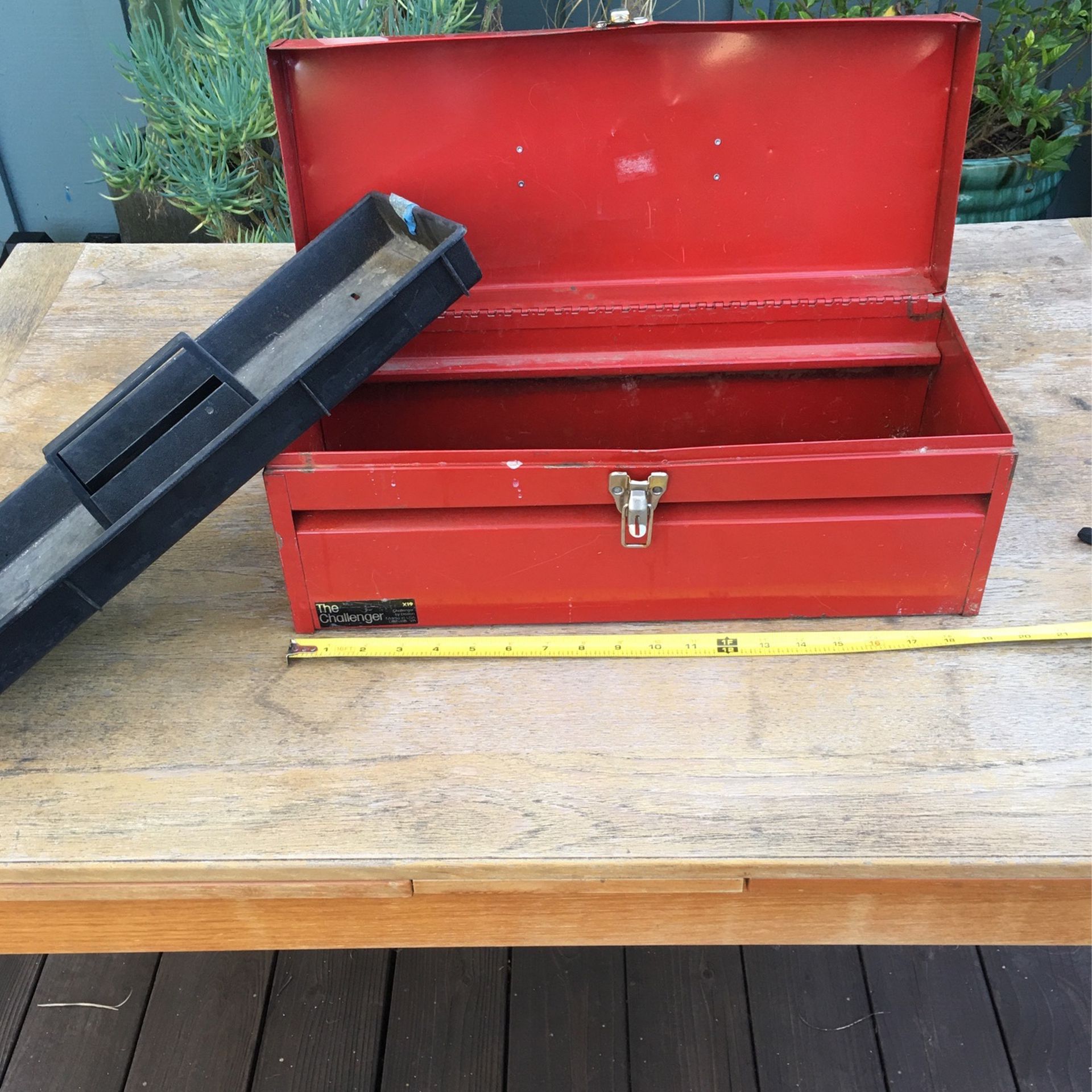 Vintage Red 19” Metal Toolbox 🧰 The Challenger