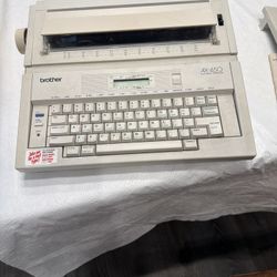 Type Writer Vintage AX-450 