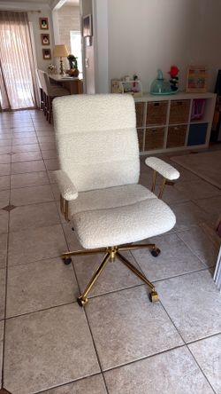 Wool chair