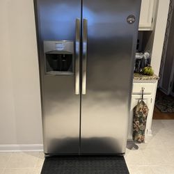 Frigidaire Refrigerator For Sale