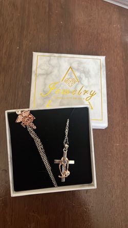 RN necklace & pin