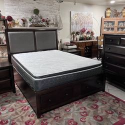 Queen Bedroom Set 