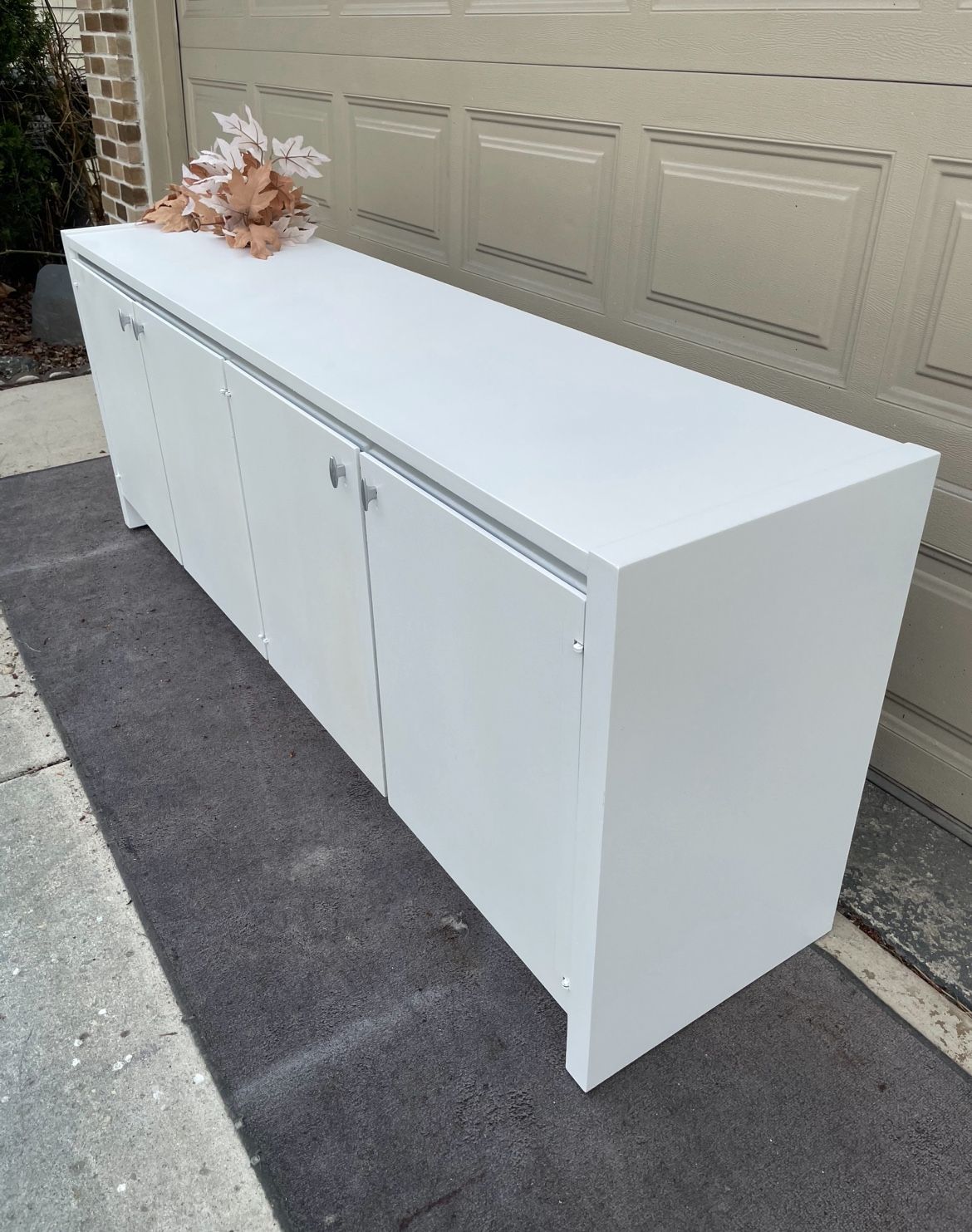 🥂King White Founders 4Drawer Credenza