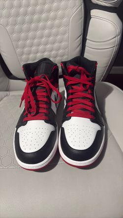 Jordan one mids red and black size 12