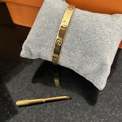 High Quality Ring And Bracelet Set 