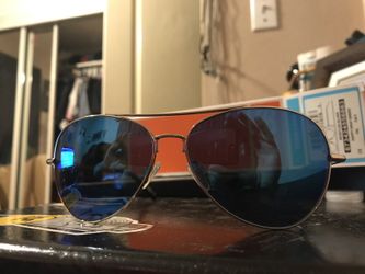 Spy’s sunglasses
