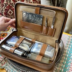 Vintage Grooming Kit Travel Set