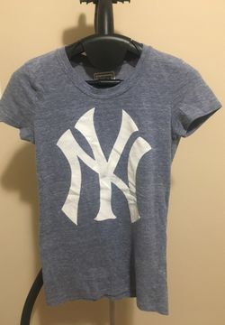 Victoria Secret PINK NY Yankees Tee