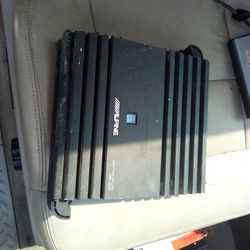 Alpine Amplifier
