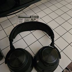 Arctis Nova Pro Wireless Headset