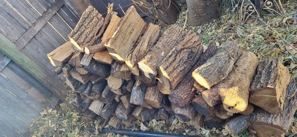Seasoned Hickory And Walnut Wood