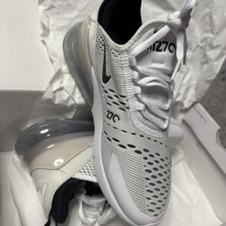 Tenis Nike Air Max 270