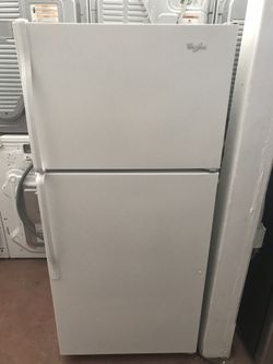 Whirlpool Apartment Sizes. Refrigerator —- se habla español —