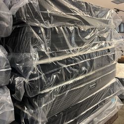 🔥queen Size  Mattresses $169🔥