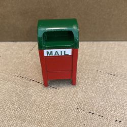 Dept 56 Green & Red Mailbox