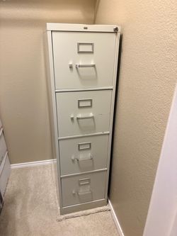 HON Heavy-Duty 4-Drawer Locking Metal File Cabinet + Key