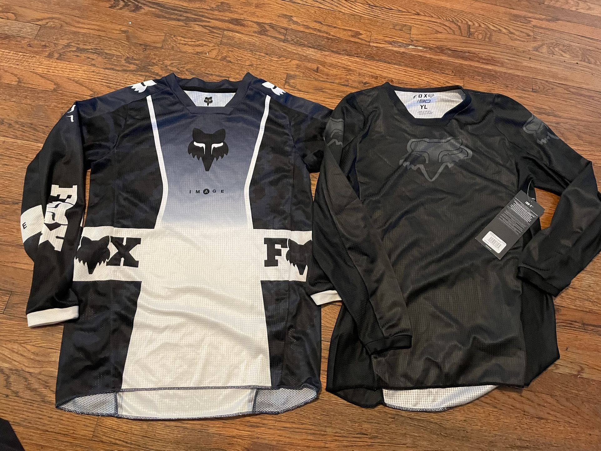 2 Off Road Dirt Bike MX 180 Jersey Gear Fox NWT Size Youth Large