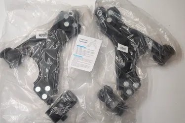 Front Lower Control Arms Pair with Ball Joints, Traverse Acadia Enclave Outlook