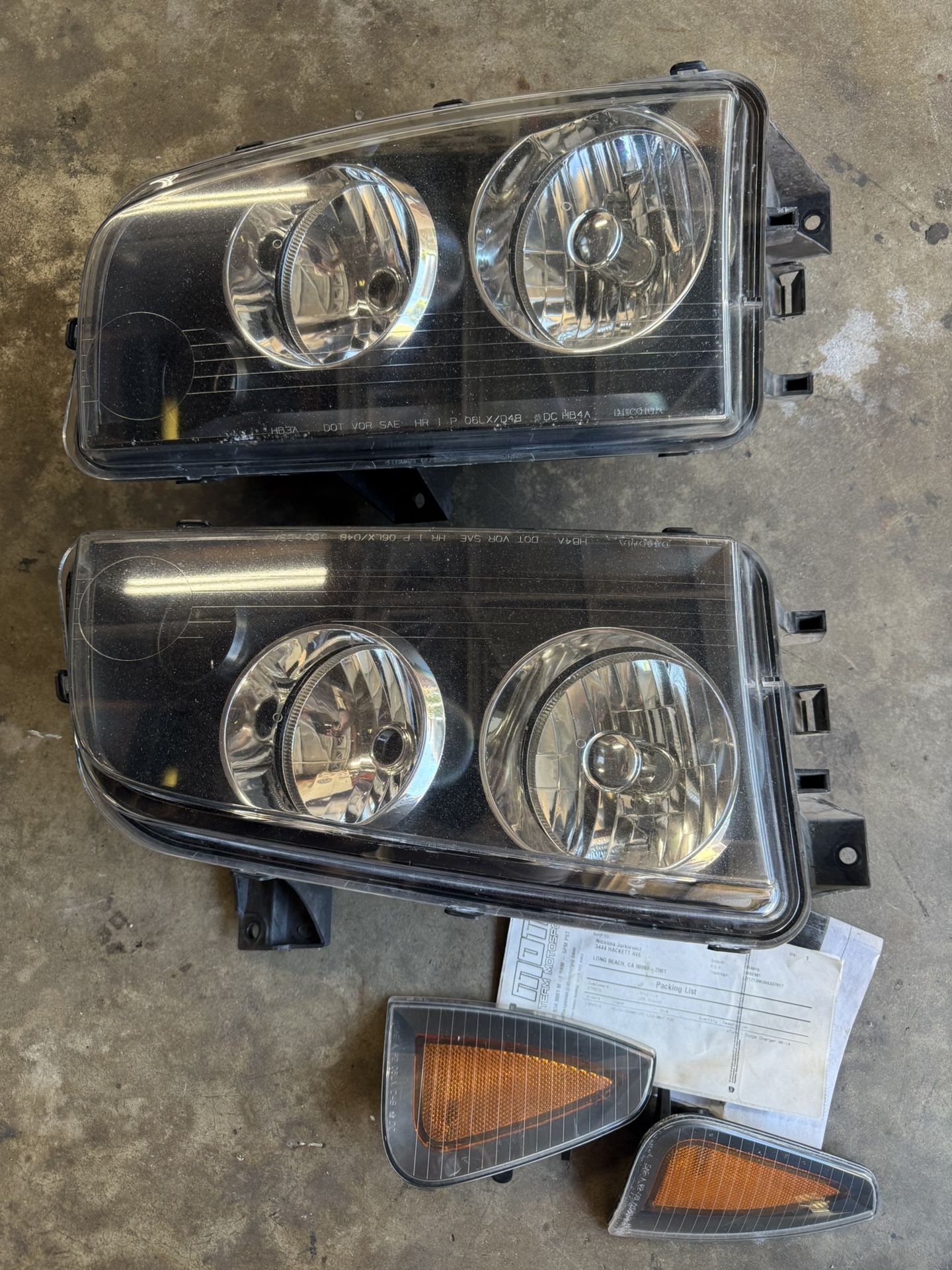 2007 Dodge Charger Headlights 