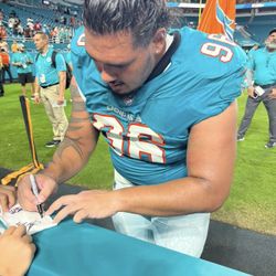 2 Sideline Passes And Tickets To Miami Dolphins Vs Las Vegas Raiders 