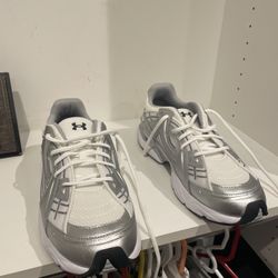 Brand New Retail $120! Under Armour Men’s SOLA Running / Cross Trainer Shoes 