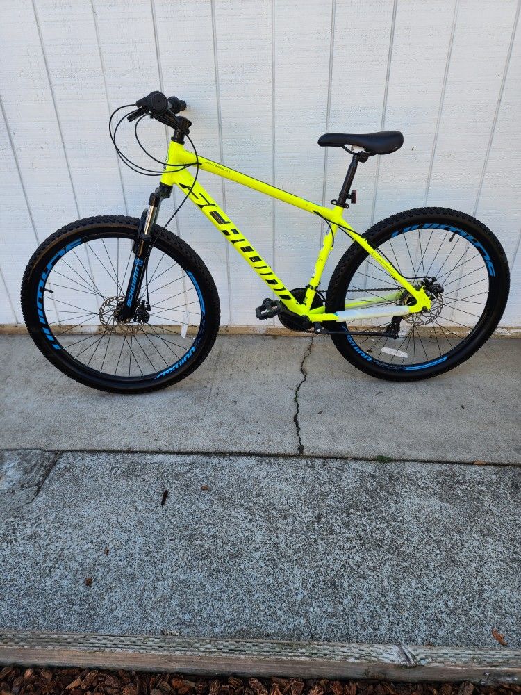 Schwinn  High Timber ALX 27.5 Yellow