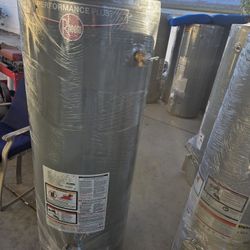 Gas Water Heater New Display Models 40and 50gal And 75g 1yr Wrrty 