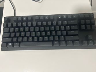 Razer huntsman tournament edition keyboard Gamer.            Teclado para computadora para gamer