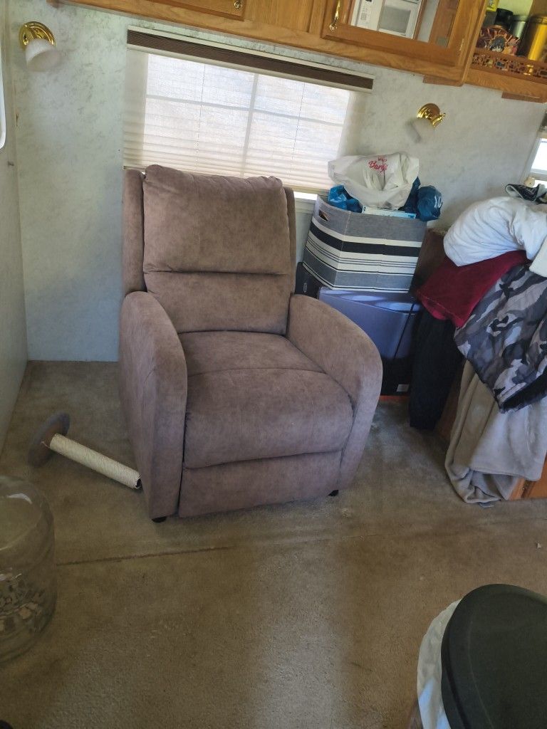 Recliner