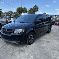 2017 Dodge Grand caravan 