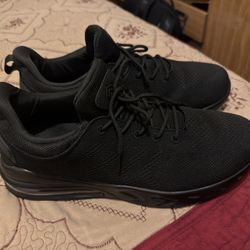 Non-Slip Work Shoes