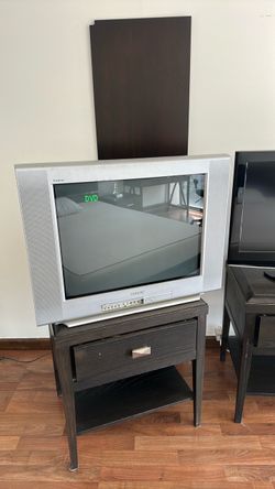 Sony Trinitron WEGA CRT TV - Flat Screen Retro Gaming TV (Local Pickup)