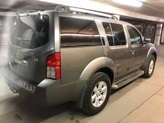 $999/DOWN | $200/MONTHLY | 2008 NISSAN PATHFINDER | LEATHER | REVERSE CAMERA | 2 OWNERS | 3ROWS | 4X4