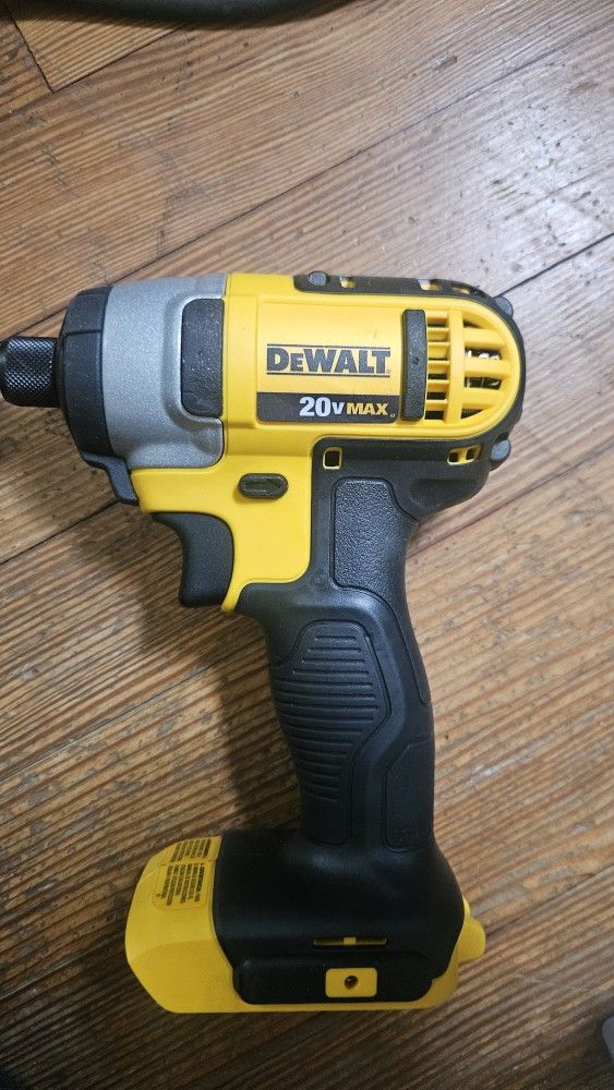 DeWalt 20v Impact Drill New