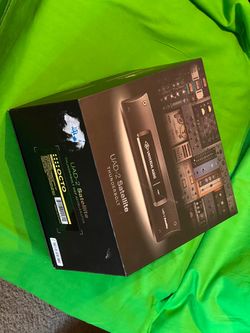 Universal Audio UAD-2 Satellite Octo (Thunderbolt) — 8-Core DSP Accelerator