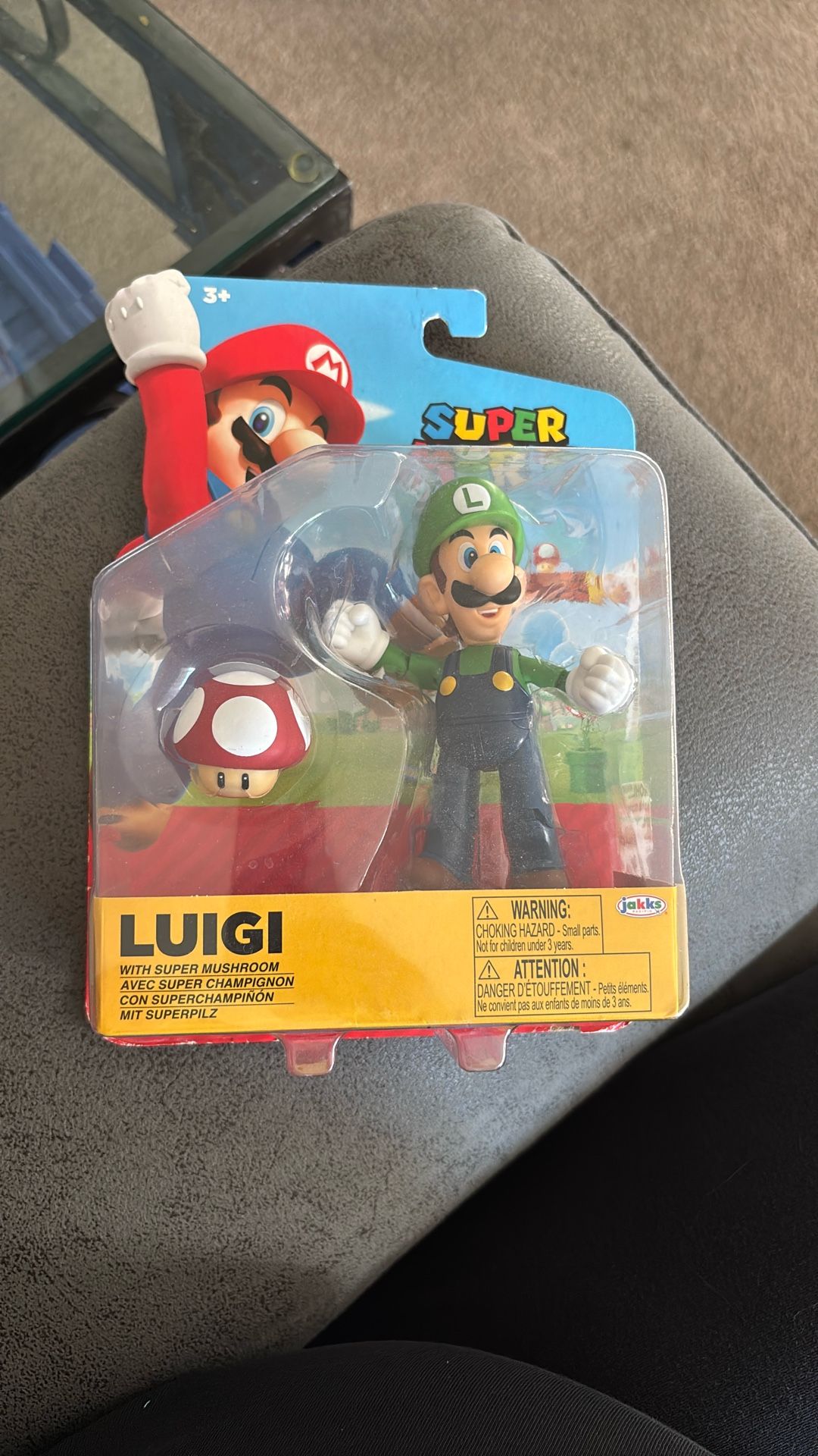 New Luigi with Super mushroom 