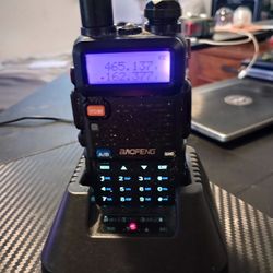 Baofeng Scanner/ Long Range Walkie Talkie 