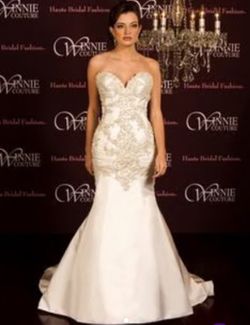 Winnie Couture Size 4 Wedding Dress