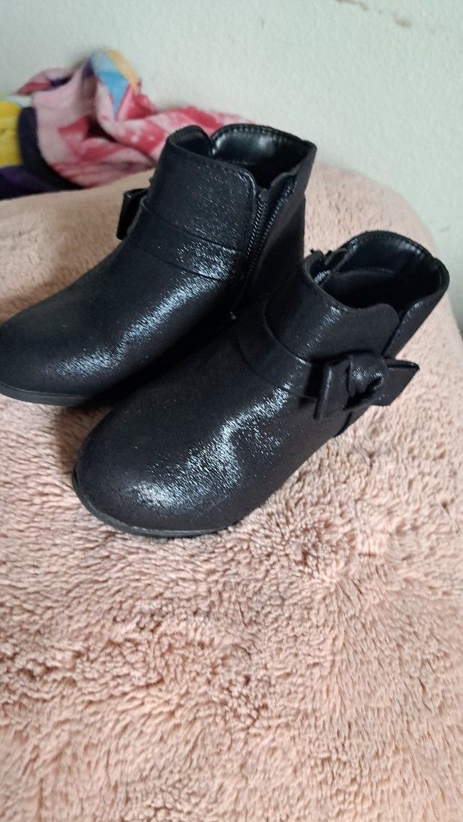 Black Ankle Boots W/bow Size 9t