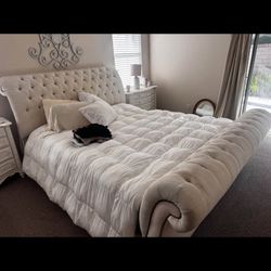 Cal King Bed, Mattress & Box Spring 