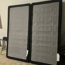 2 king size mattress box comes with a free mattress