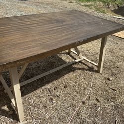 Kitchen/dinning Table