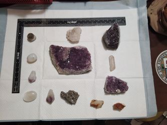 Totally awesome Crystal collection and other rare Earth items ✌️