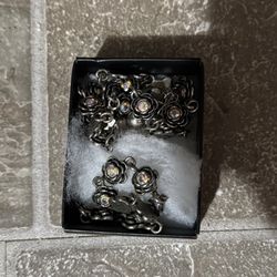 Real  Sterling, silver vintage necklace and bracelet