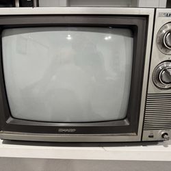 1986 Sharp tv