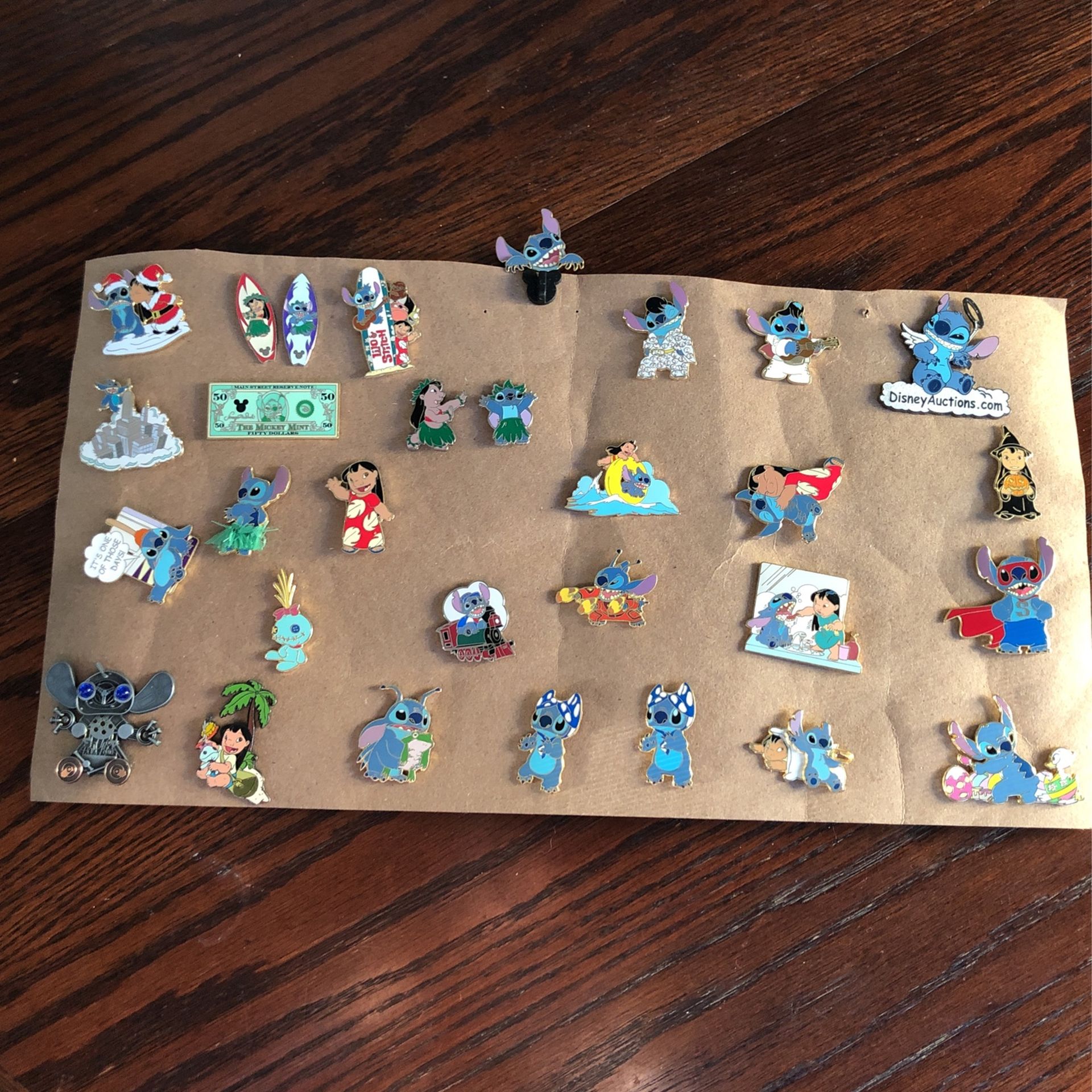 30 Lilo & Stitch Disney Pin Collection