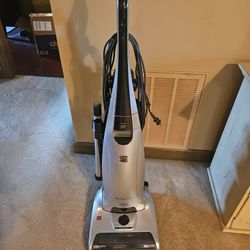Kenmore Elite Vaccum Cleaner